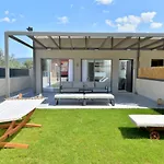 בית כפרי Swan Paradise Residences *