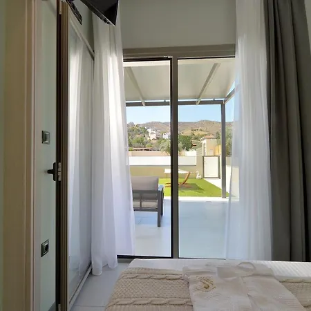 Swan Paradise Residences Летний дом