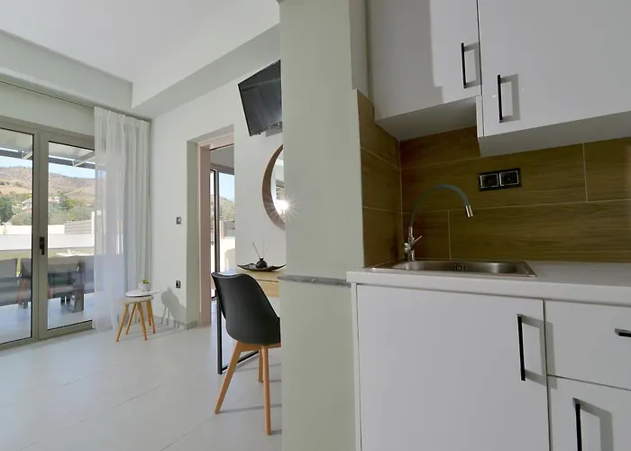 Swan Paradise Residences 乡村民宿 *